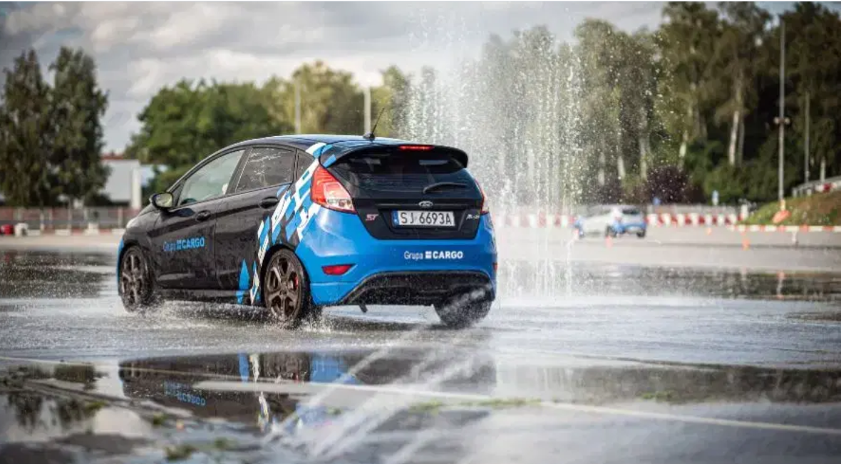 ośrodek doskonalenia kierowców